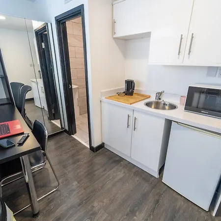 Compact Studios Available Close To Uob And 10Mins From The City! Birmingham Room photo
