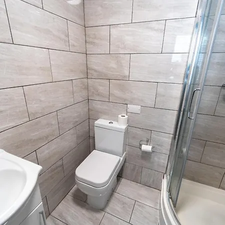 Compact Studios Available Close To Uob And 10Mins From The City! Birmingham Room photo