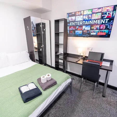 Compact Studios Available Close To Uob And 10Mins From The City! Birmingham Room photo